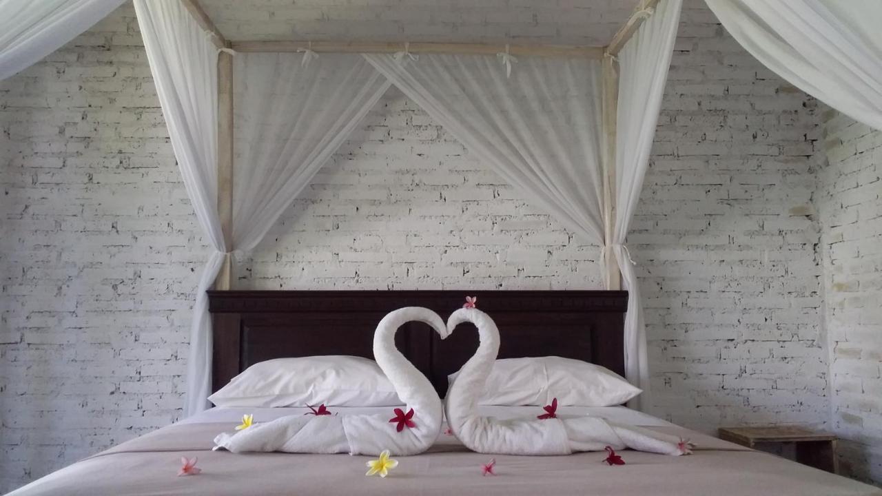 Jungle House - Surf & Stay ปูลูกาน ภายนอก รูปภาพ