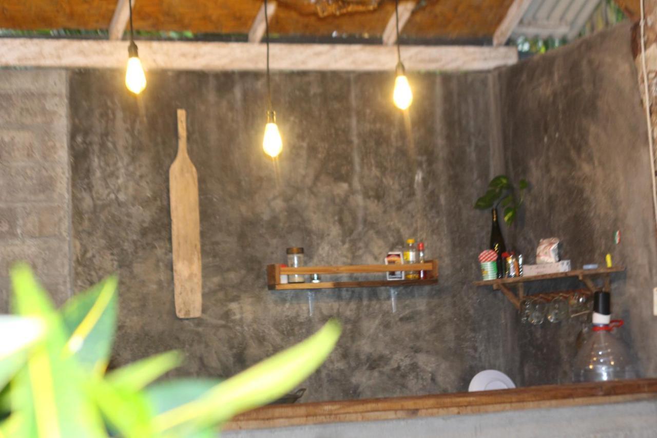 Jungle House - Surf & Stay ปูลูกาน ภายนอก รูปภาพ